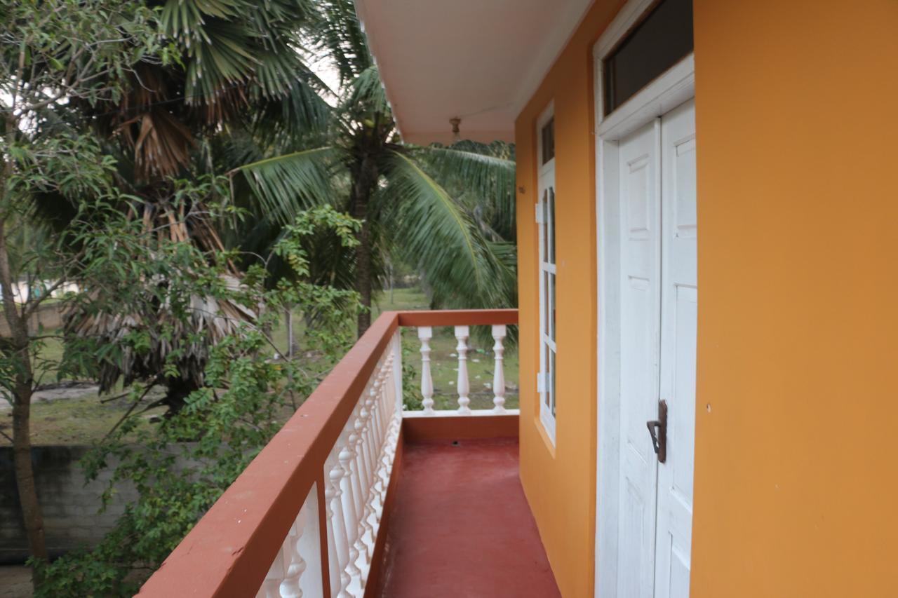 El Shaddai Hotell Mannar Eksteriør bilde